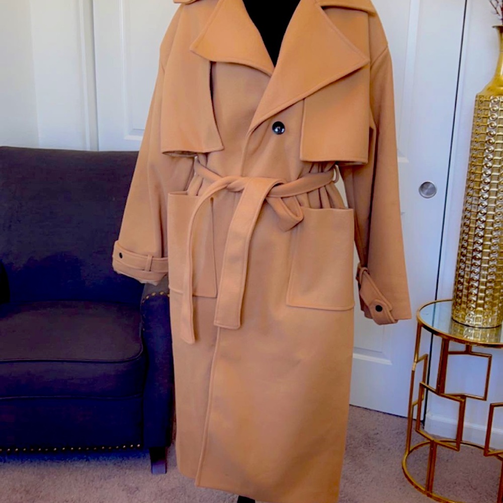 Layered coat - Picture 10 of 10